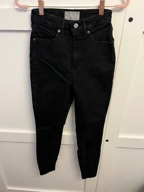 Everlane Black High-Rise Skinny Jeans